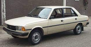 PEUGEOT 305 berline/break