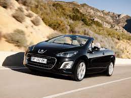 308 CC - 3 fixations sur tapis conducteur