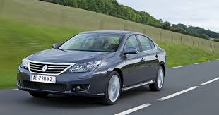 RENAULT LATITUDE -