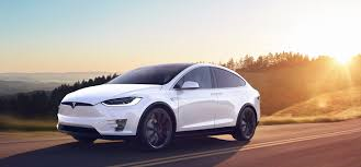 MODEL X 5 sièges