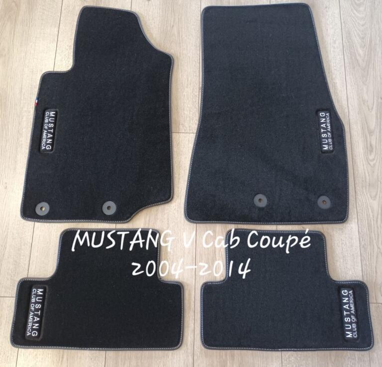 Gabarit FORD MUSTANG V Cabriolet et Coupé - avec 4 fixations tapis conducteur et passager